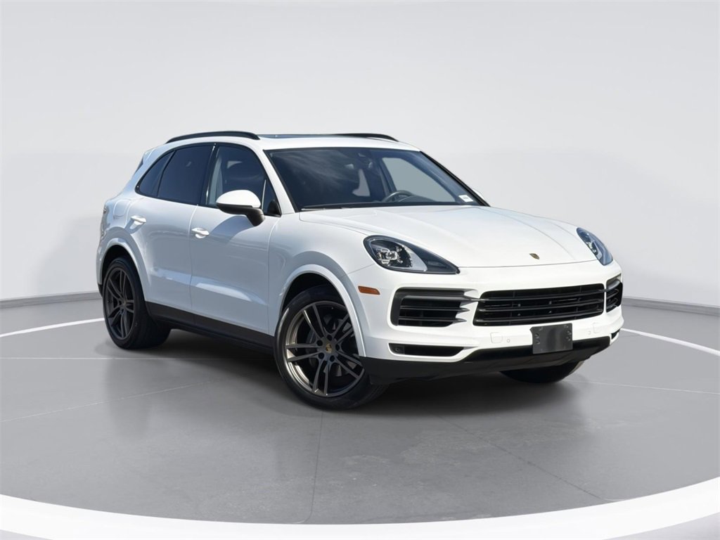 Used 2020 Porsche Cayenne image 1