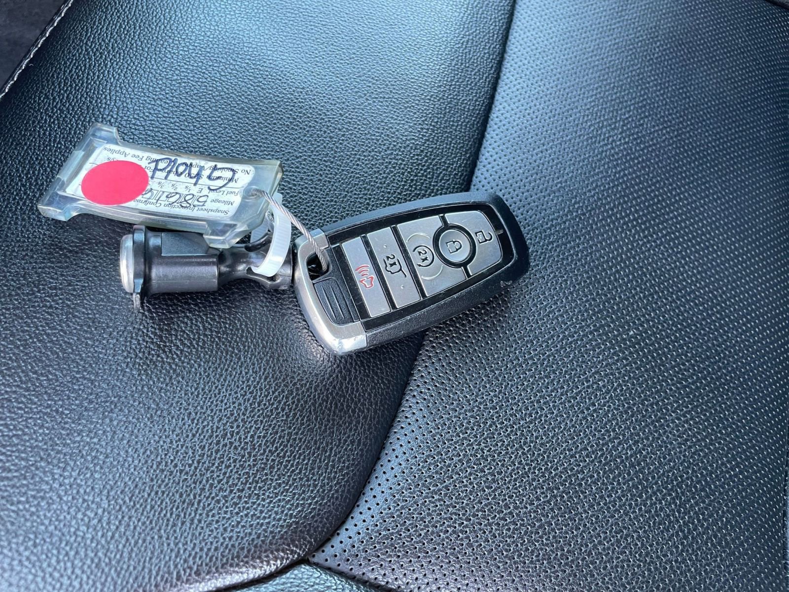 Used 2023 Ford Explorer Limited image 22