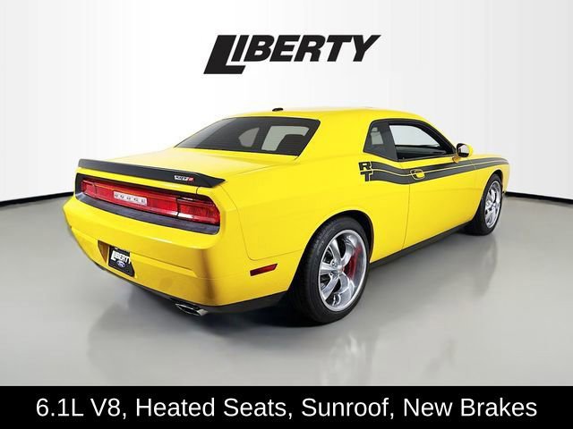 Used 2010 Dodge Challenger SRT8 w/ Special Edition Group image 7
