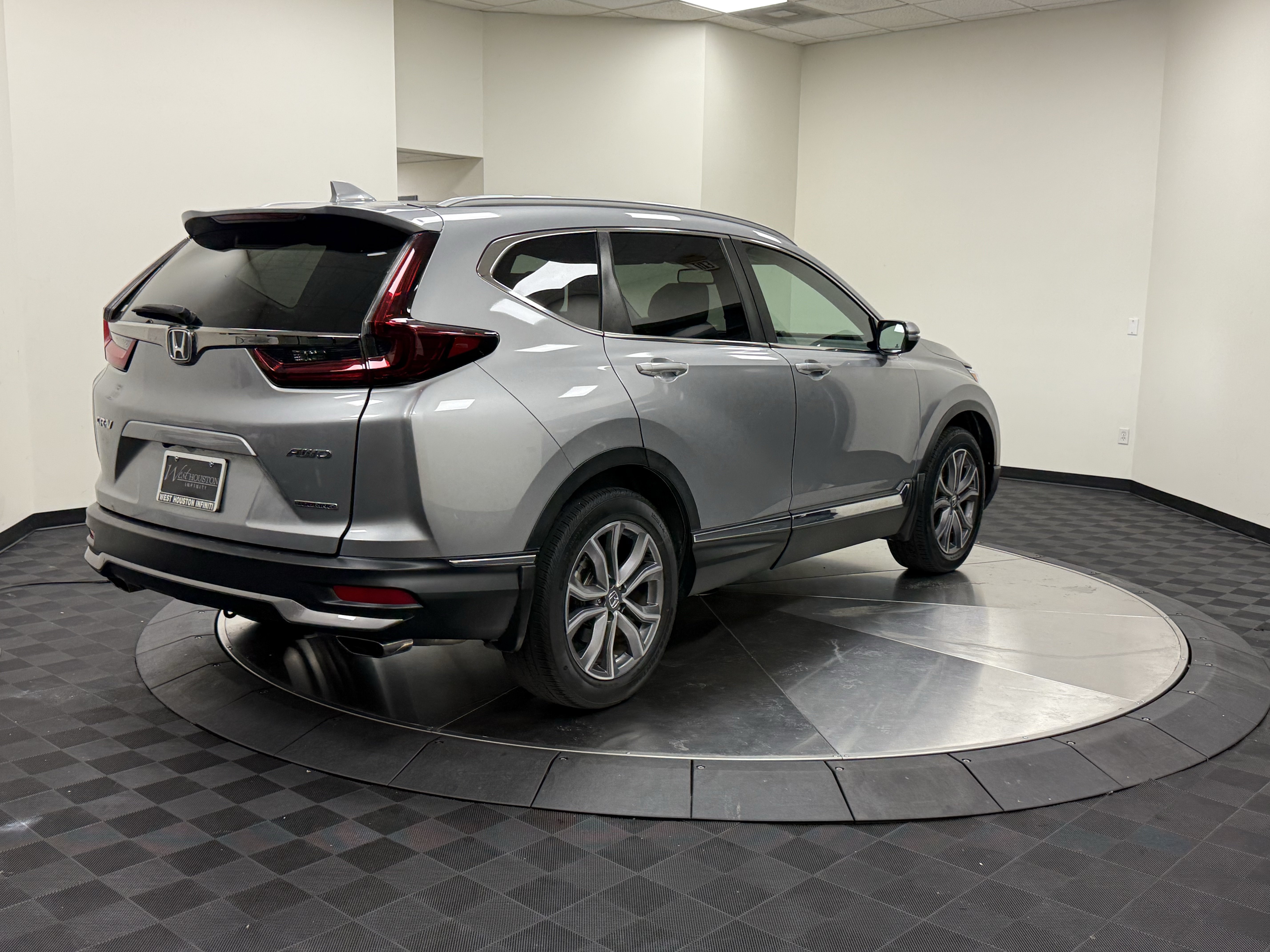 Used 2022 Honda CR-V Touring image 7