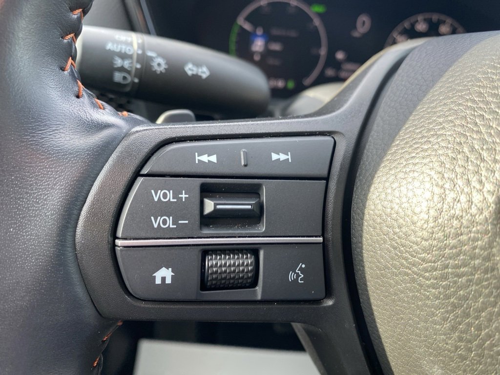 Certified 2025 Honda CR-V Sport-L image 29