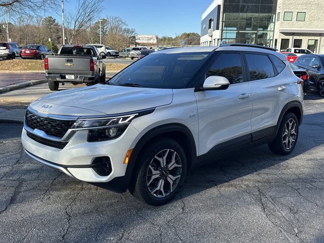 Used 2023 Kia Seltos EX video 2