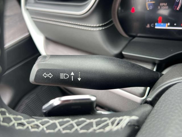 Used 2023 Jeep Grand Cherokee Limited AWD/4WD image 22