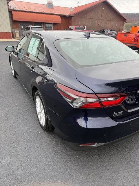 Used 2021 Toyota Camry LE w/ Audio Upgrade Package FWD image 4