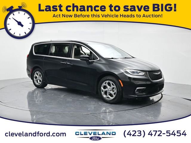Used 2024 Chrysler Pacifica Limited