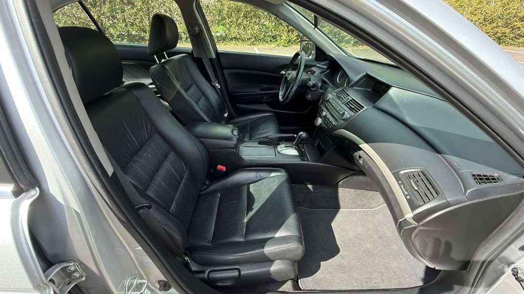 Used 2012 Honda Accord SE image 26