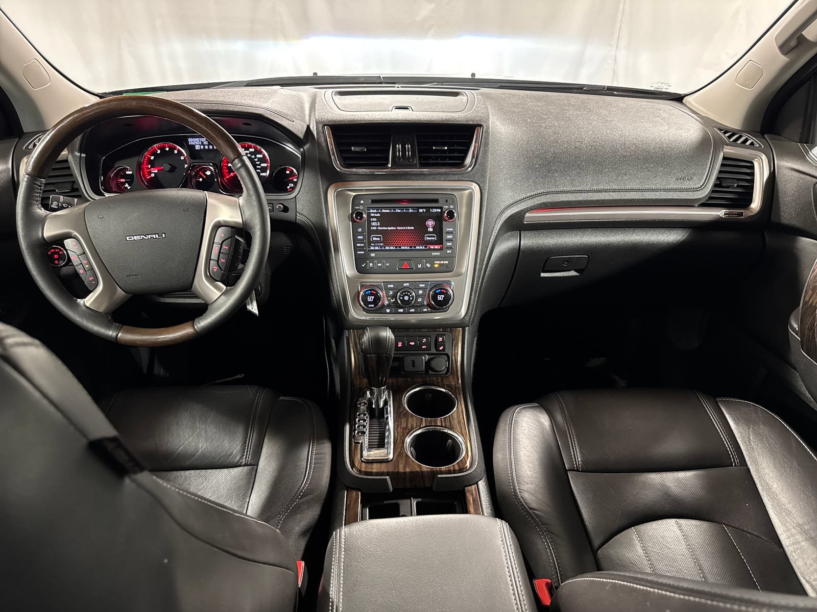 Used 2015 GMC Acadia Denali AWD/4WD image 4