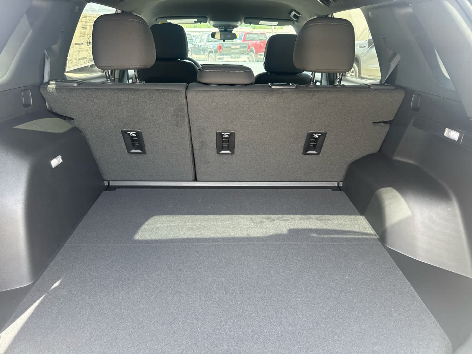 New 2027 GMC Terrain Elevation AWD/4WD image 12