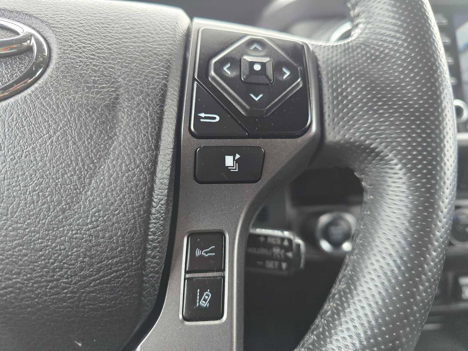 Certified 2021 Toyota Tacoma TRD Off-Road w/ TRD Premium Off Road Package image 33