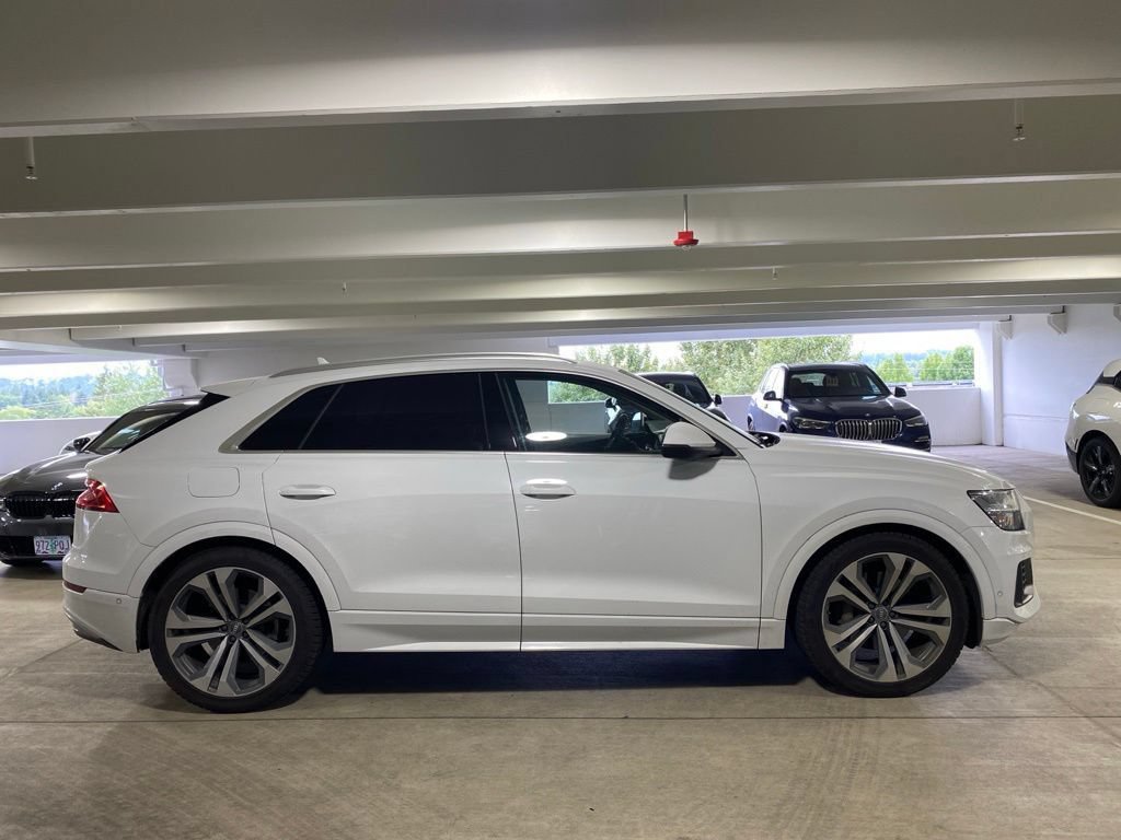 Used 2019 Audi Q8 Prestige AWD/4WD image 5