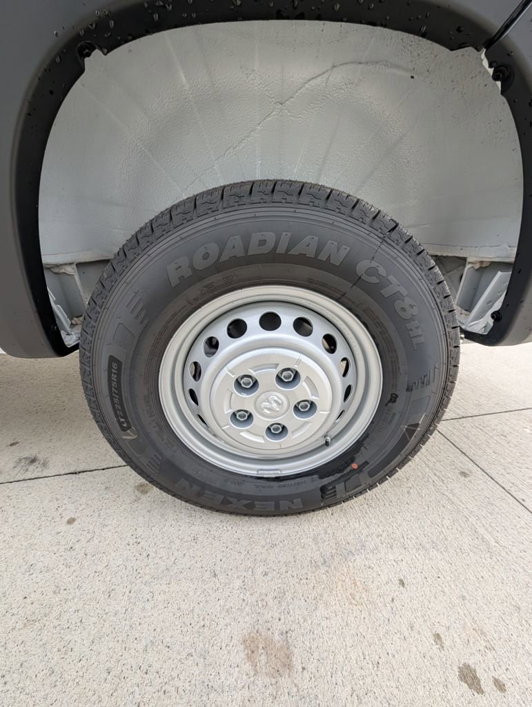 New 2026 RAM ProMaster 2500 w/ Convenience Group image 44