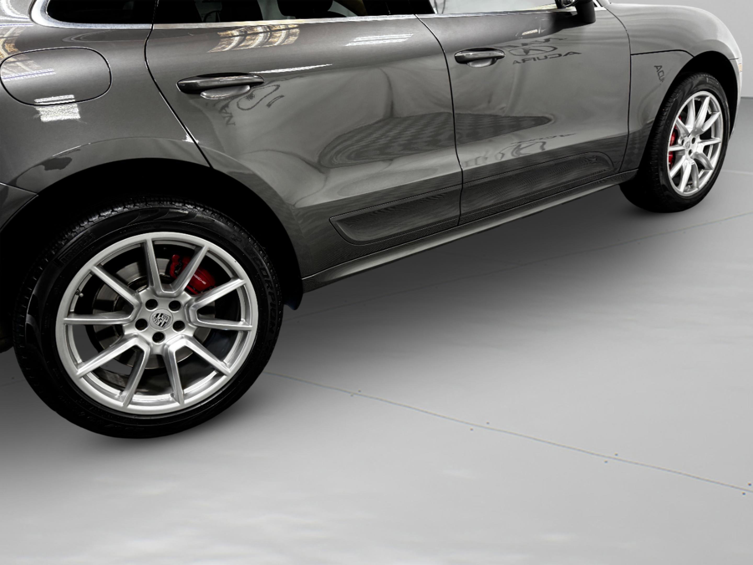 Used 2016 Porsche Macan Turbo image 64