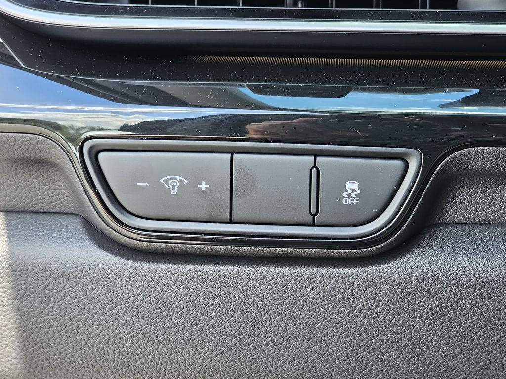 Used 2026 Kia Carnival SX Prestige FWD image 24