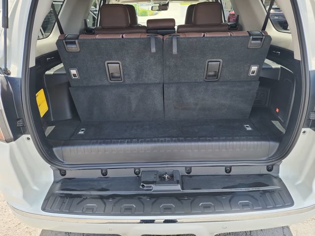 Used 2023 Toyota 4Runner SR5 AWD/4WD image 23