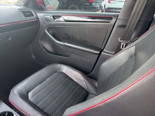 Used 2015 Volkswagen Jetta GLI SEL image 15