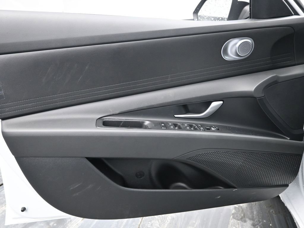 New 2026 Hyundai Elantra Blue image 26