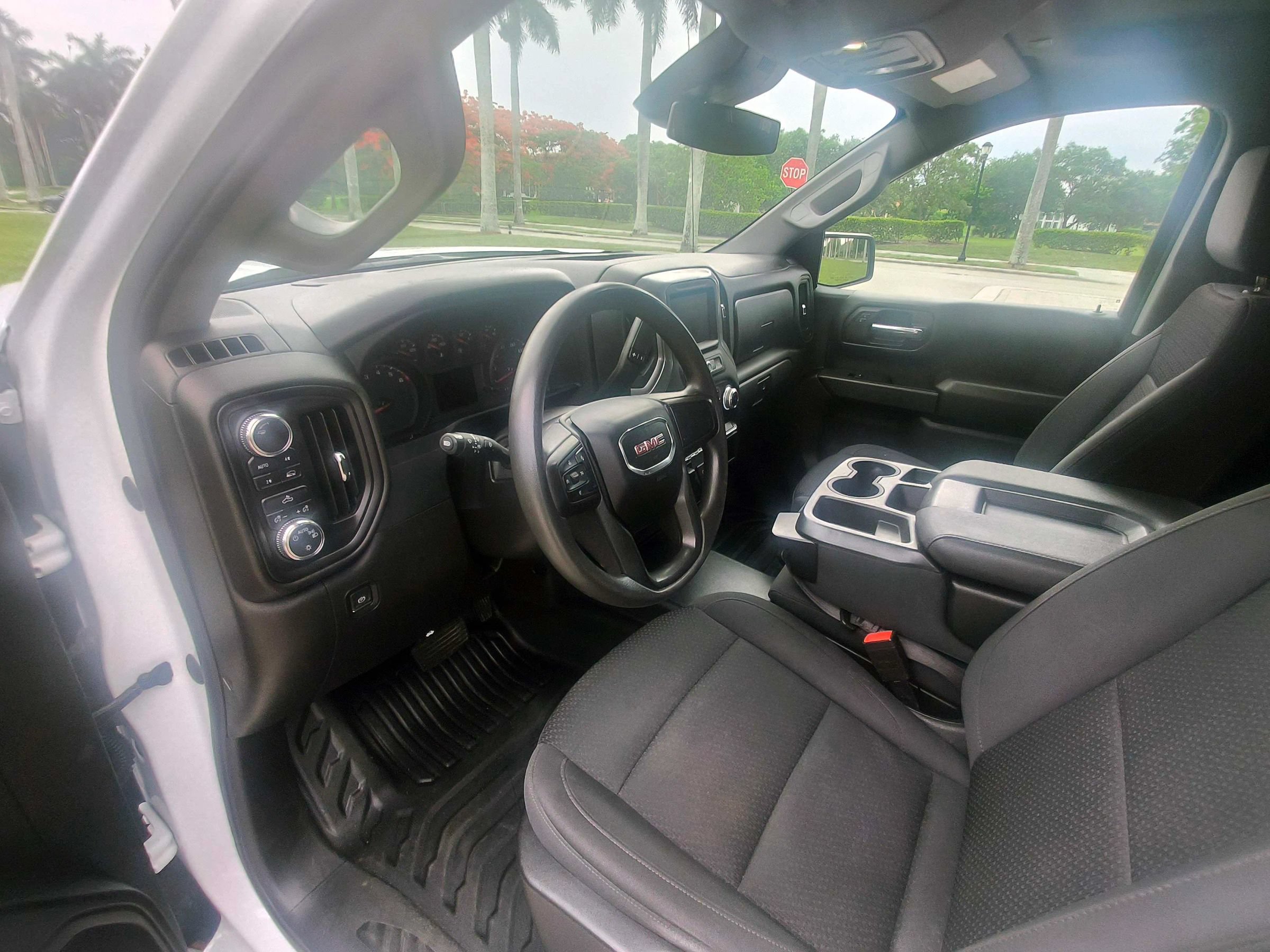Used 2023 GMC Sierra 1500 Pro w/ Pro Value Package AWD/4WD image 5
