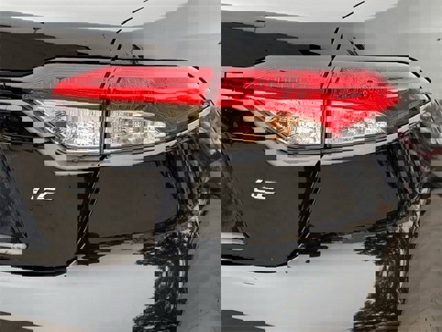 Used 2025 Toyota Corolla LE image 7