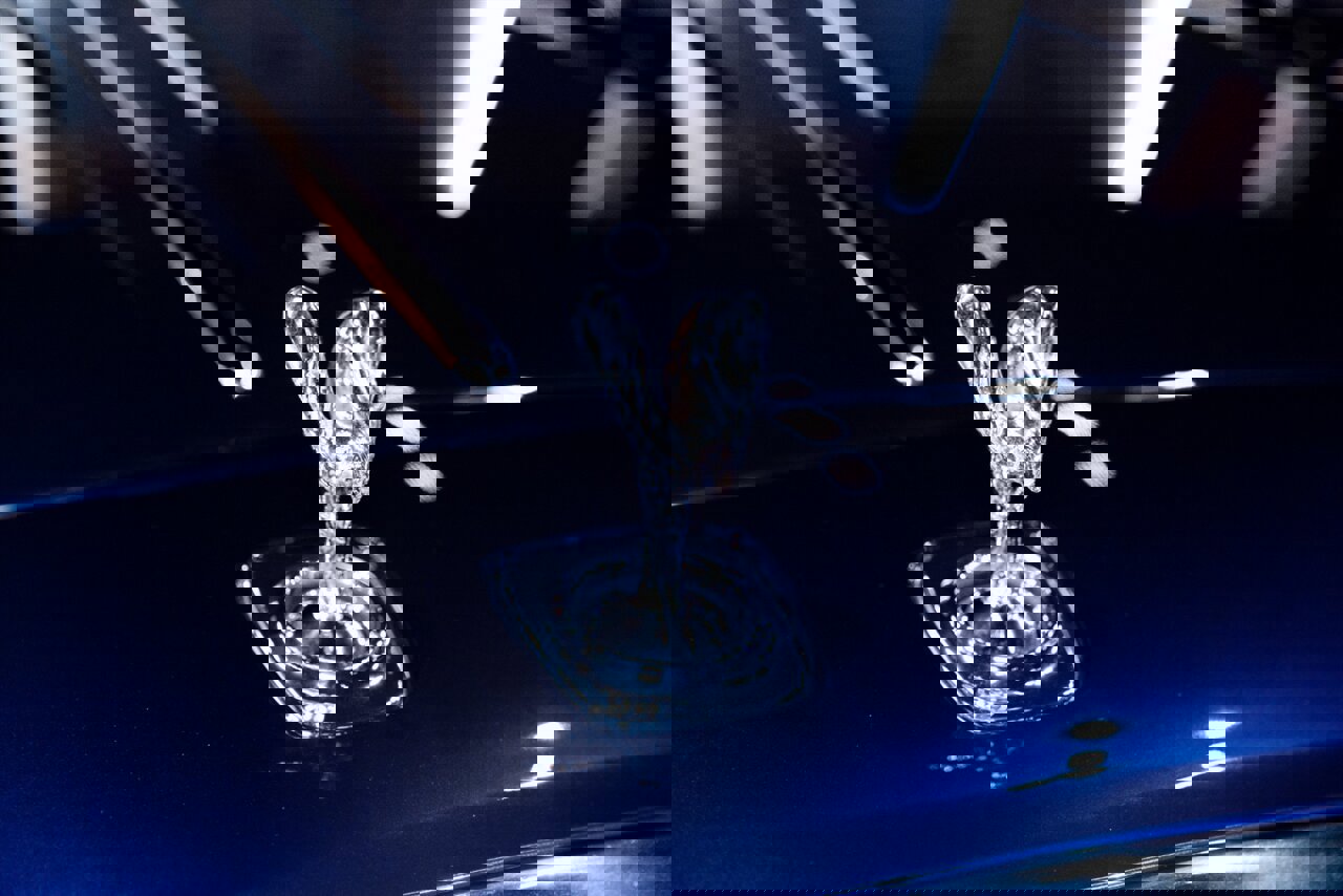 Used 2019 Rolls-Royce Dawn image 35