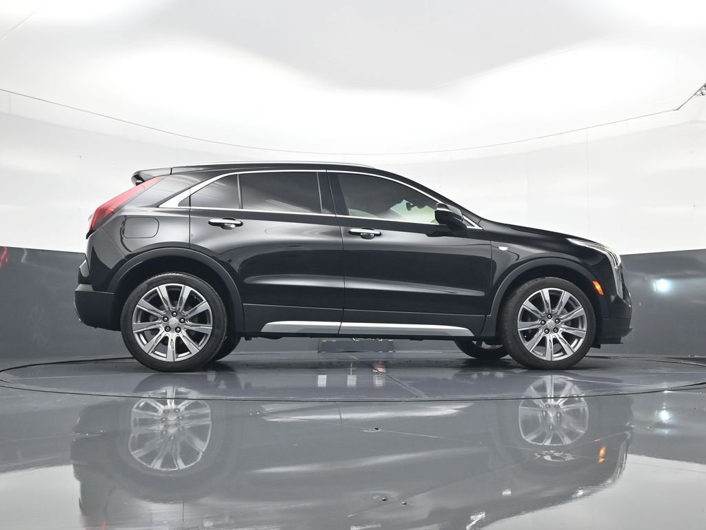 Used 2023 Cadillac XT4 Premium Luxury FWD image 22