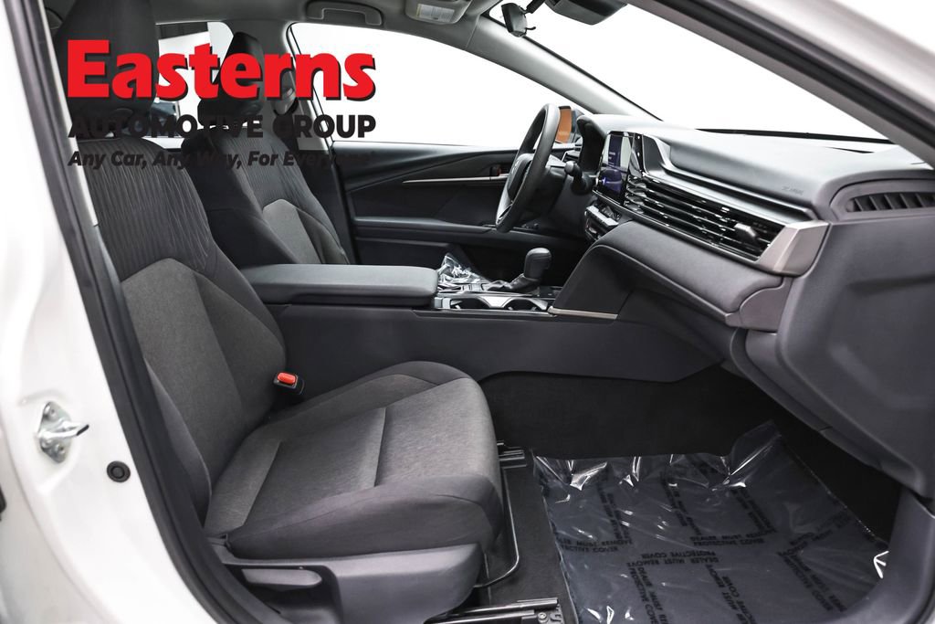 Used 2025 Toyota Camry LE FWD image 24