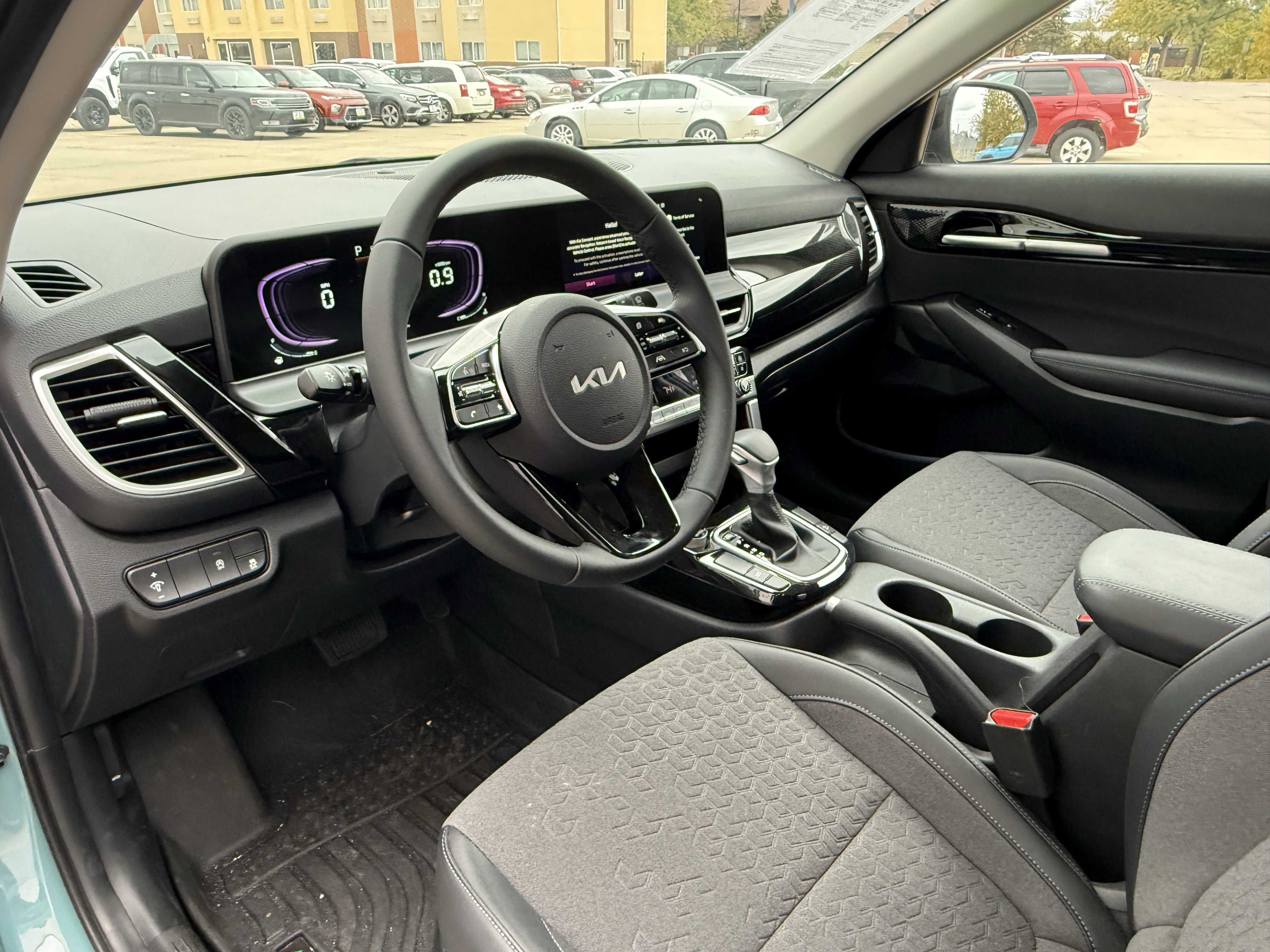 Used 2026 Kia Seltos S image 11