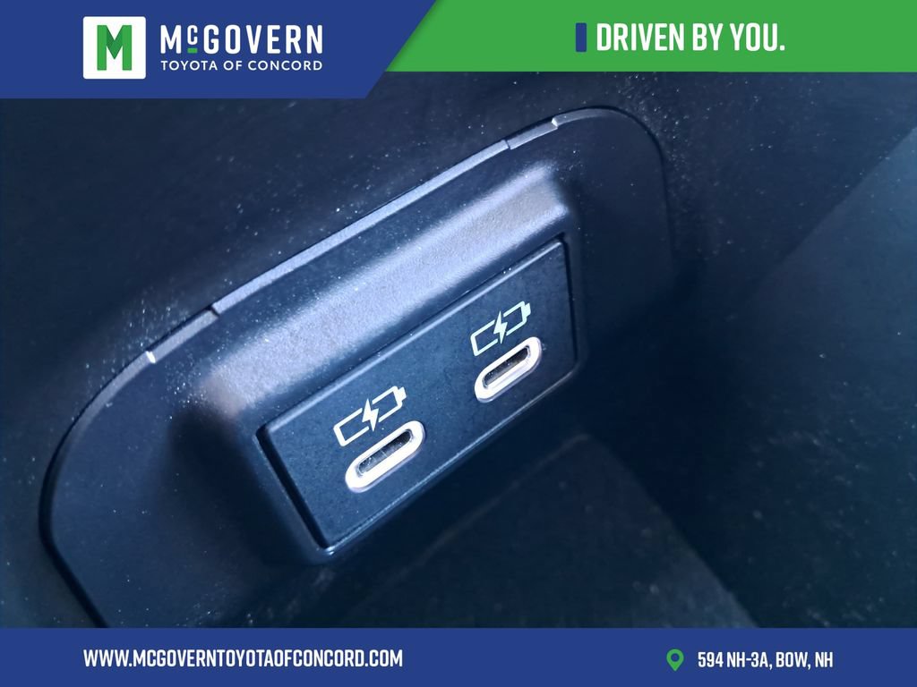 Used 2024 Toyota RAV4 XSE w/ Weather Package AWD/4WD image 33