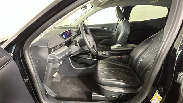 Used 2022 Ford Mustang Mach-E Select RWD image 11