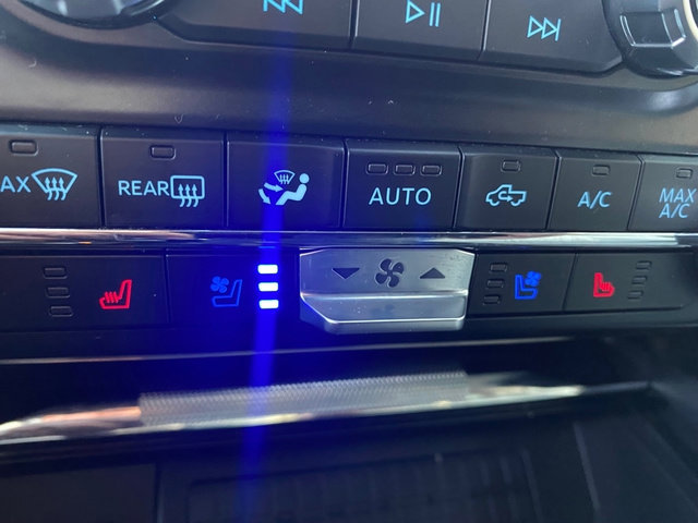 Used 2023 Ford F150 Limited image 42