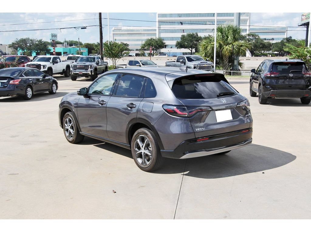 Used 2023 Honda HR-V EX-L image 5