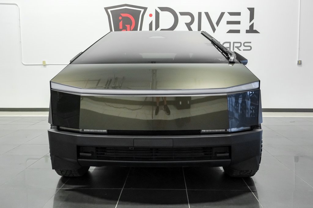Used 2025 Tesla Cybertruck AWD Crew Cab image 7
