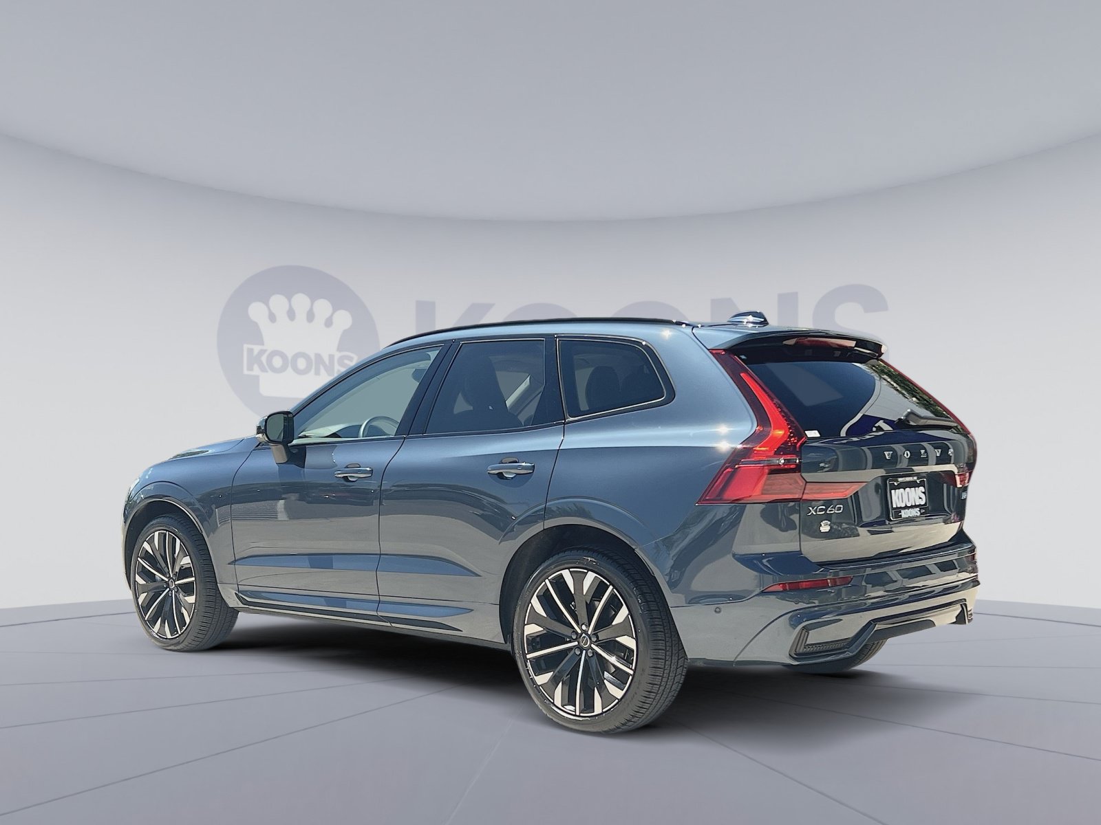 New 2026 Volvo XC60 B5 Ultra w/ Protection Package Premier AWD/4WD image 14