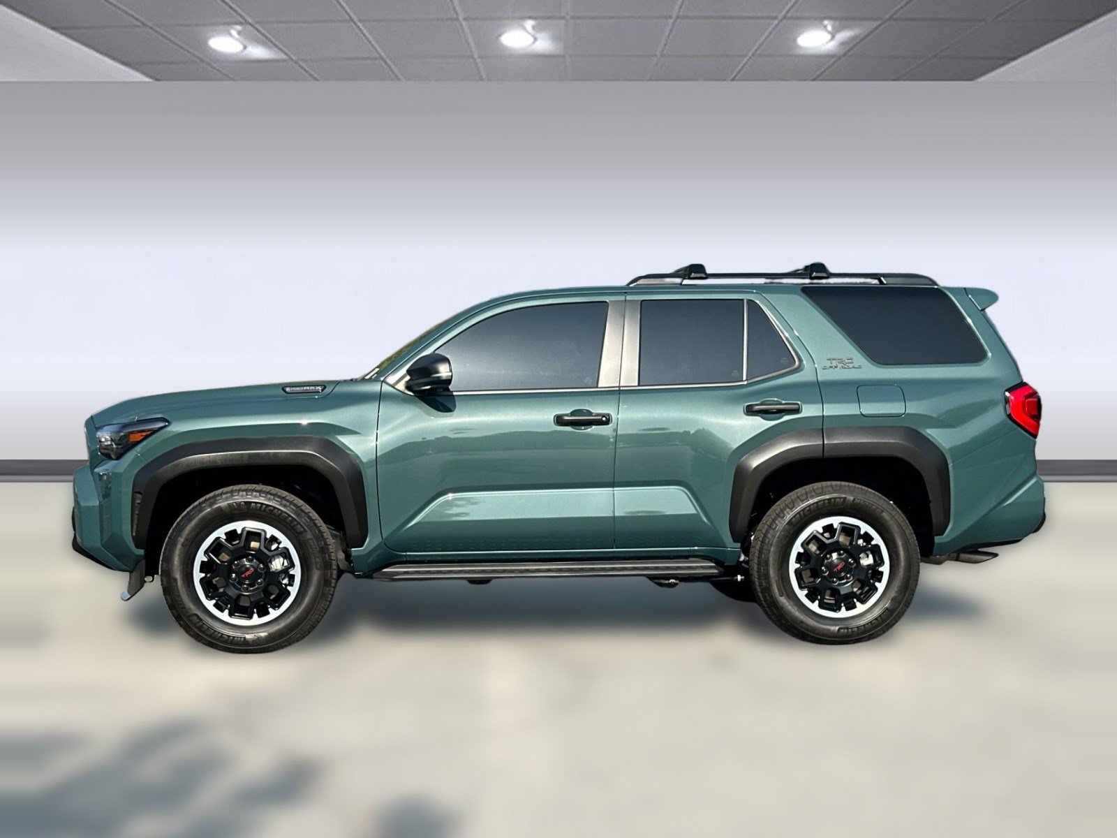 Used 2025 Toyota 4Runner TRD Off-Road AWD/4WD image 2