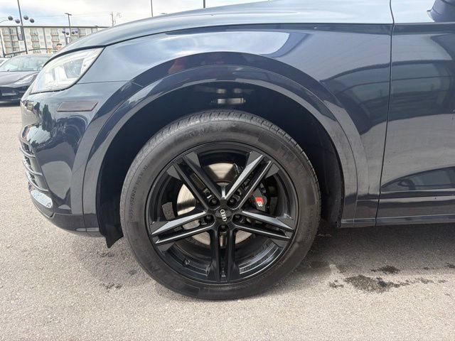 Used 2020 Audi SQ5 Premium Plus w/ Premium Plus Package AWD/4WD image 4