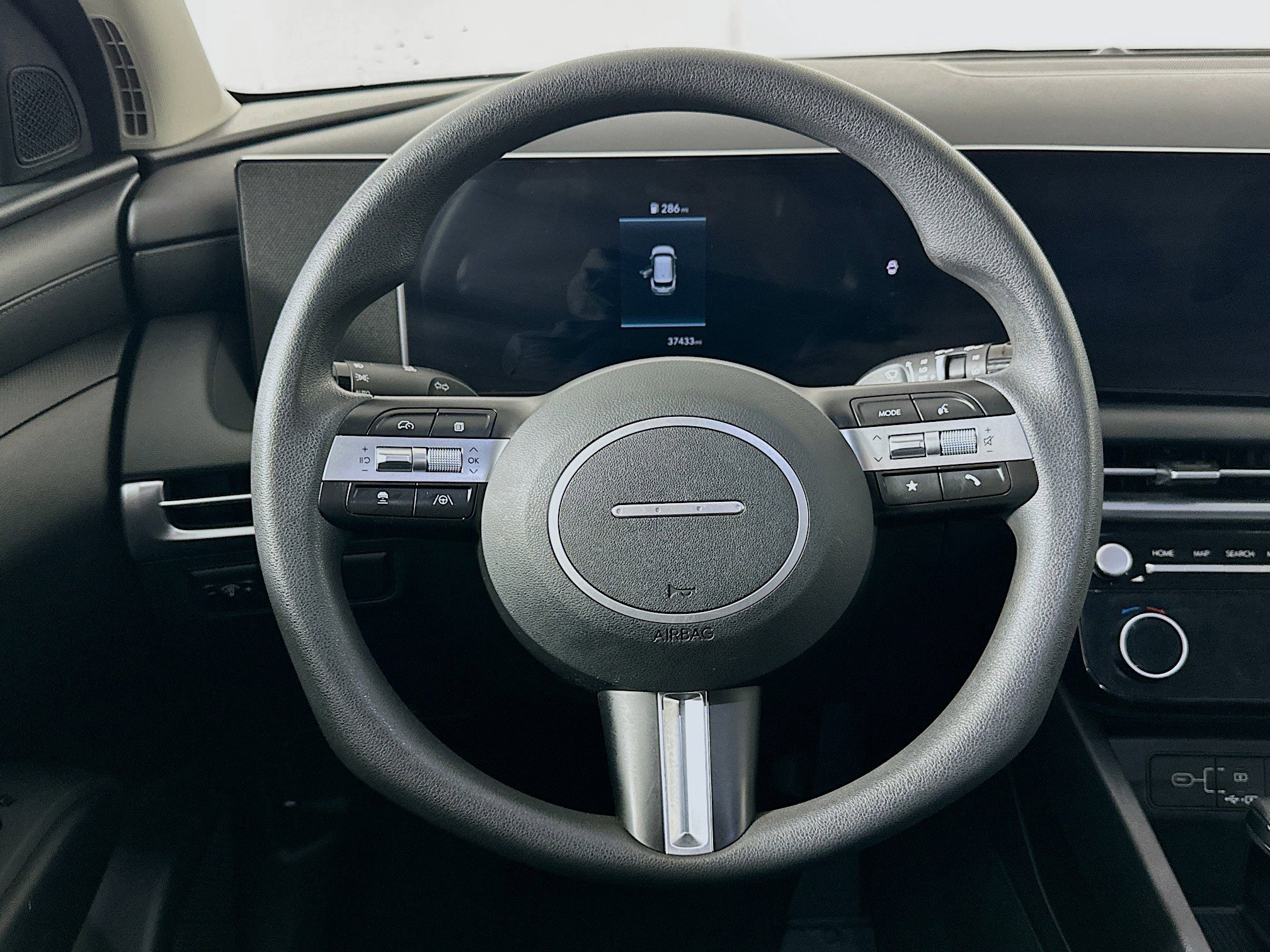 Used 2025 Hyundai Tucson SEL image 18