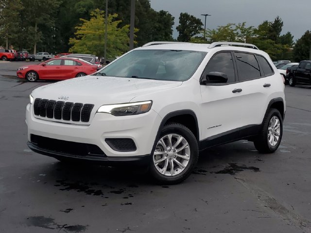 Used 2020 Jeep Cherokee Latitude w/ Cold Weather Group AWD/4WD image 35