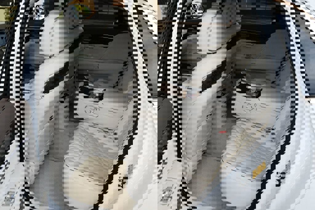 Used 2026 Genesis G90 3.5T image 15