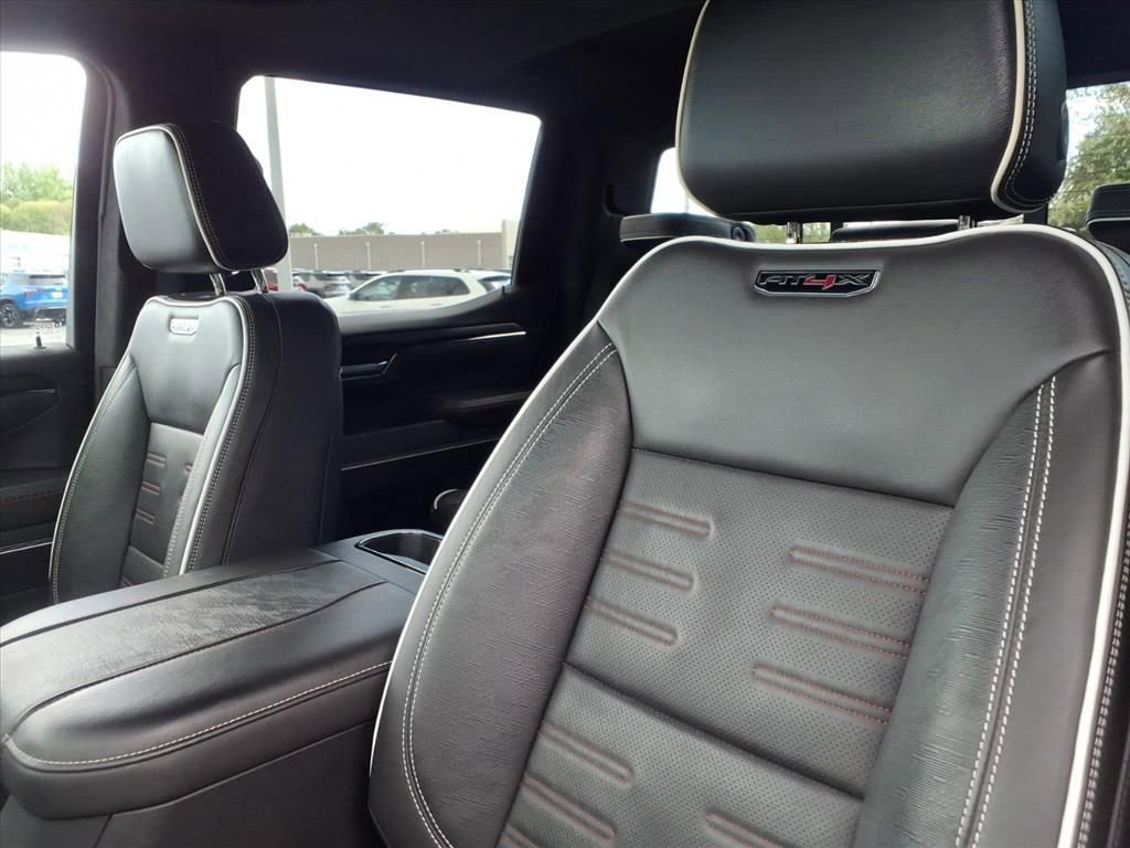 Used 2024 GMC Sierra 1500 AT4X image 13