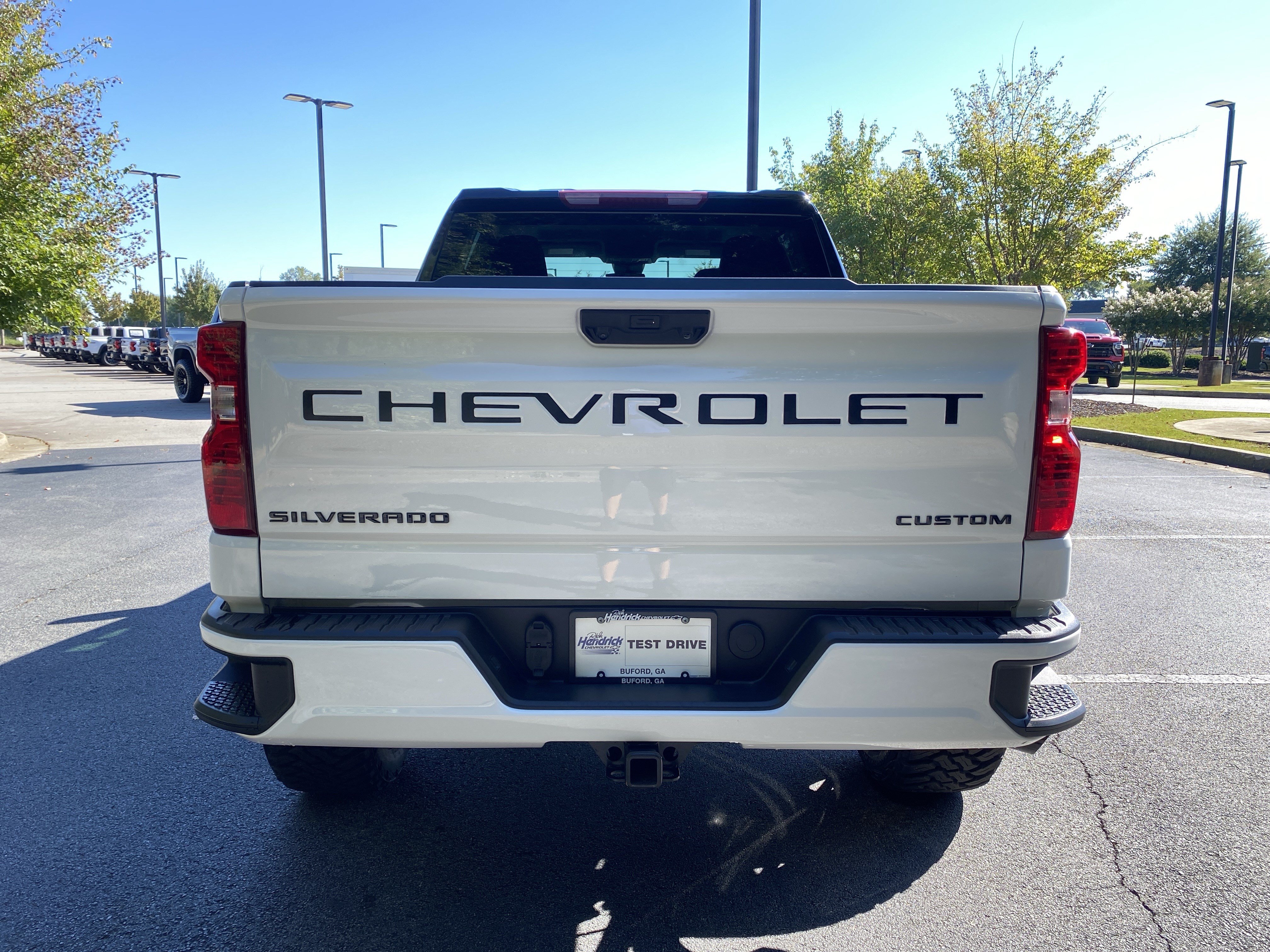 Used 2026 Chevrolet Silverado 1500 Custom w/ Turbomax Blackout Package AWD/4WD image 8