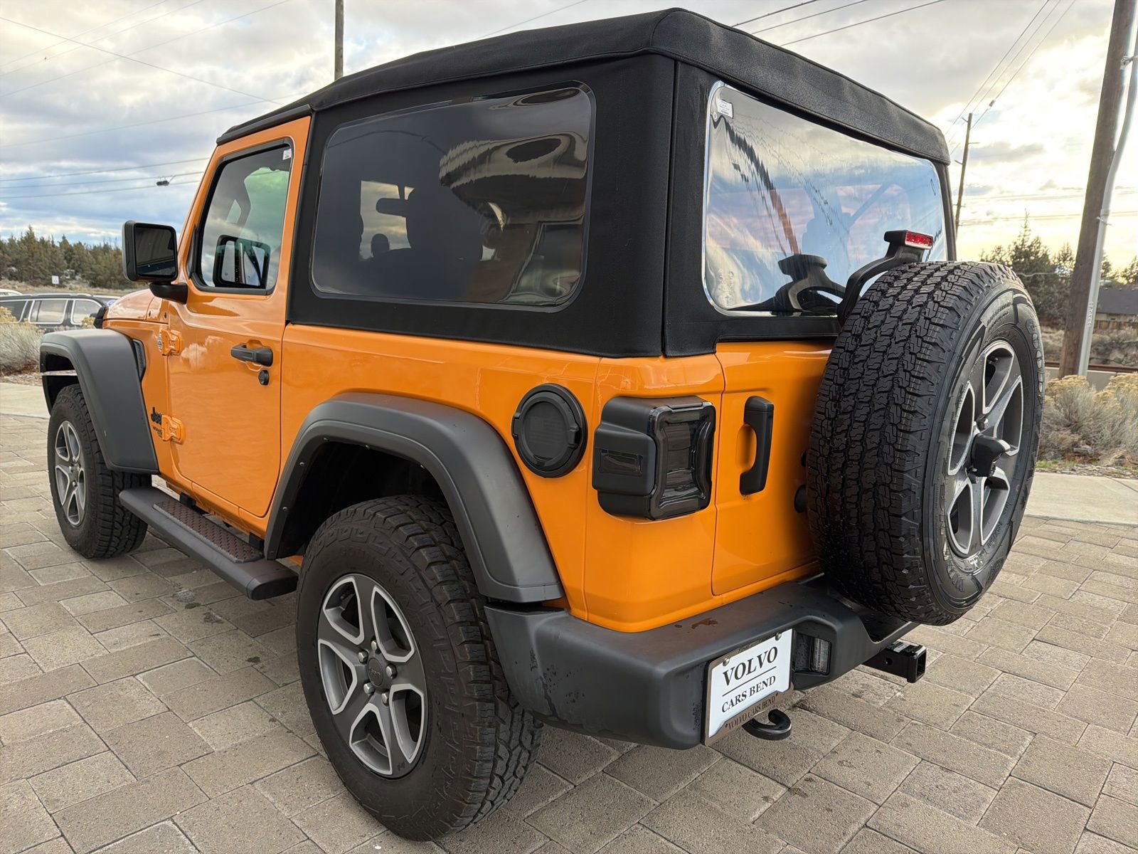 Used 2021 Jeep Wrangler Sport S image 4