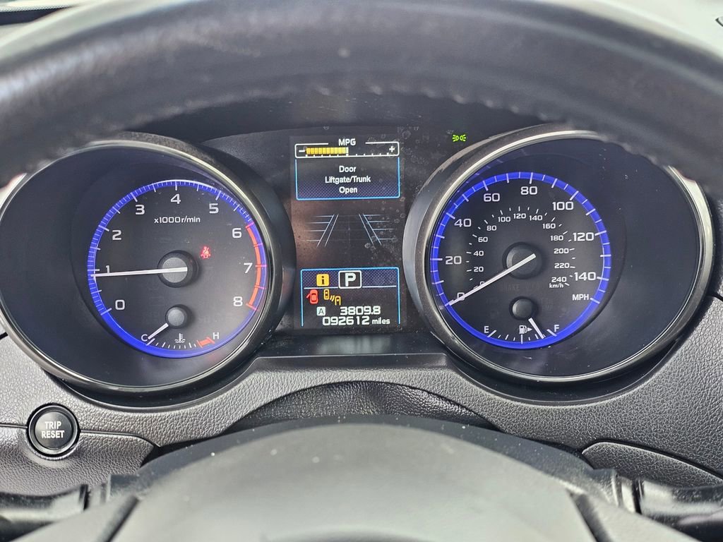 Used 2015 Subaru Outback 2.5i Premium AWD/4WD image 25