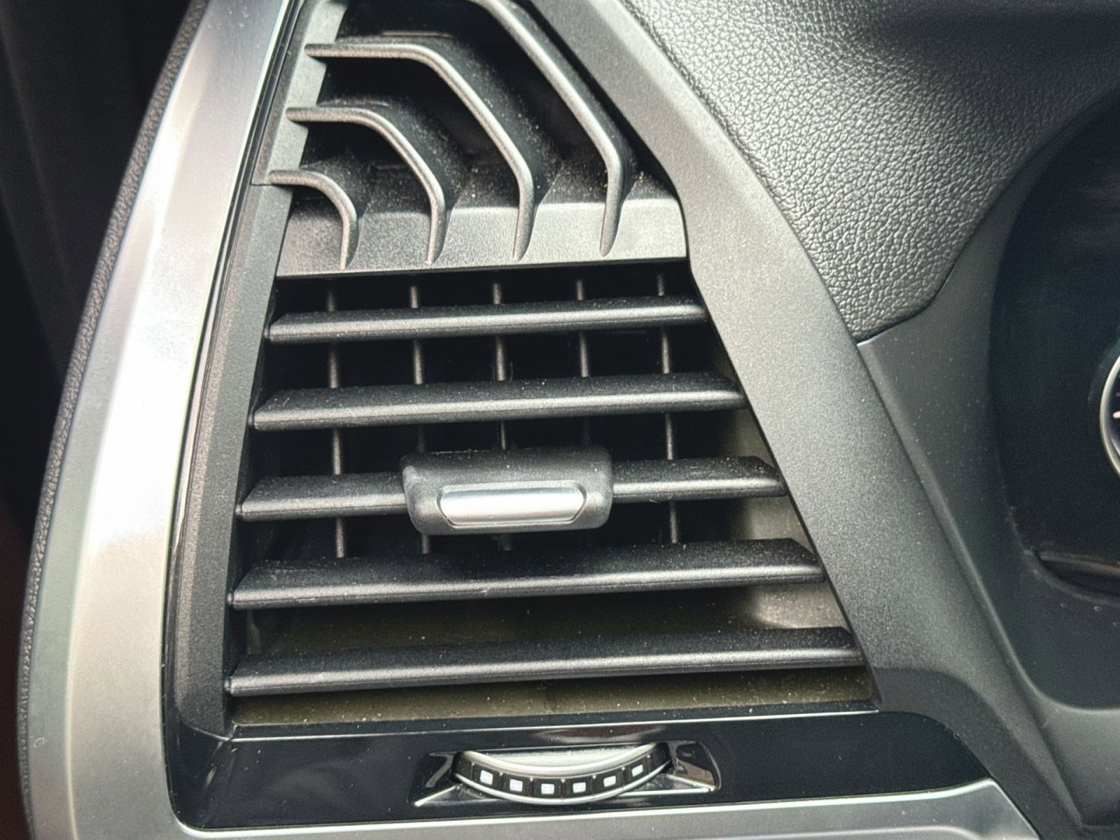 Used 2018 BMW X3 xDrive30i image 22