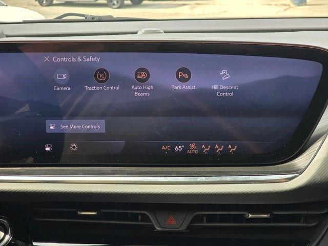 Used 2024 Buick Envision Preferred AWD/4WD image 33