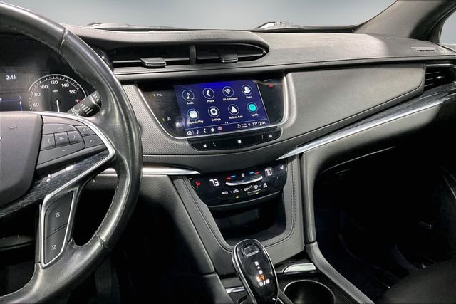 Used 2021 Cadillac XT5 Premium Luxury image 11