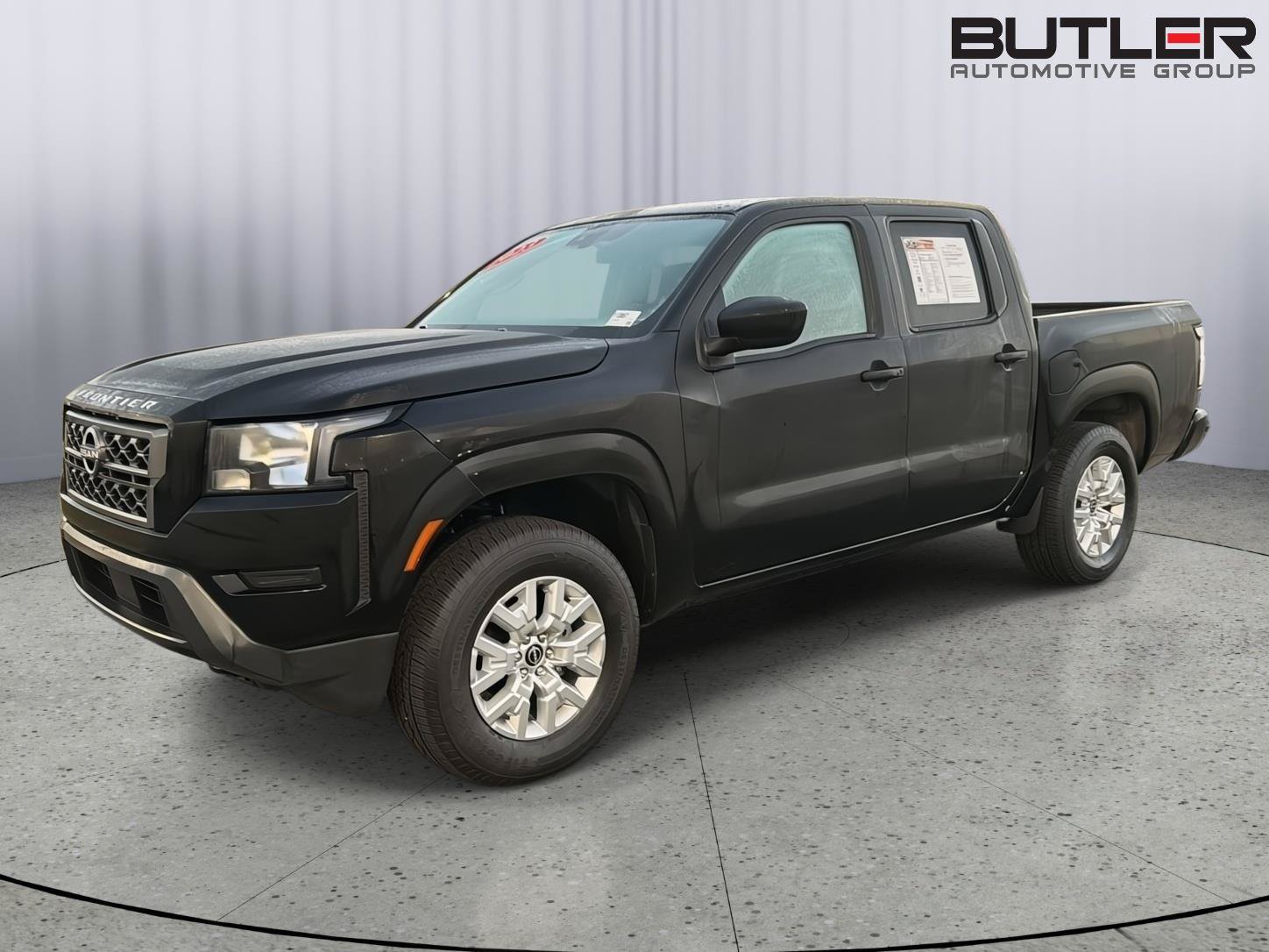 Used 2023 Nissan Frontier SV