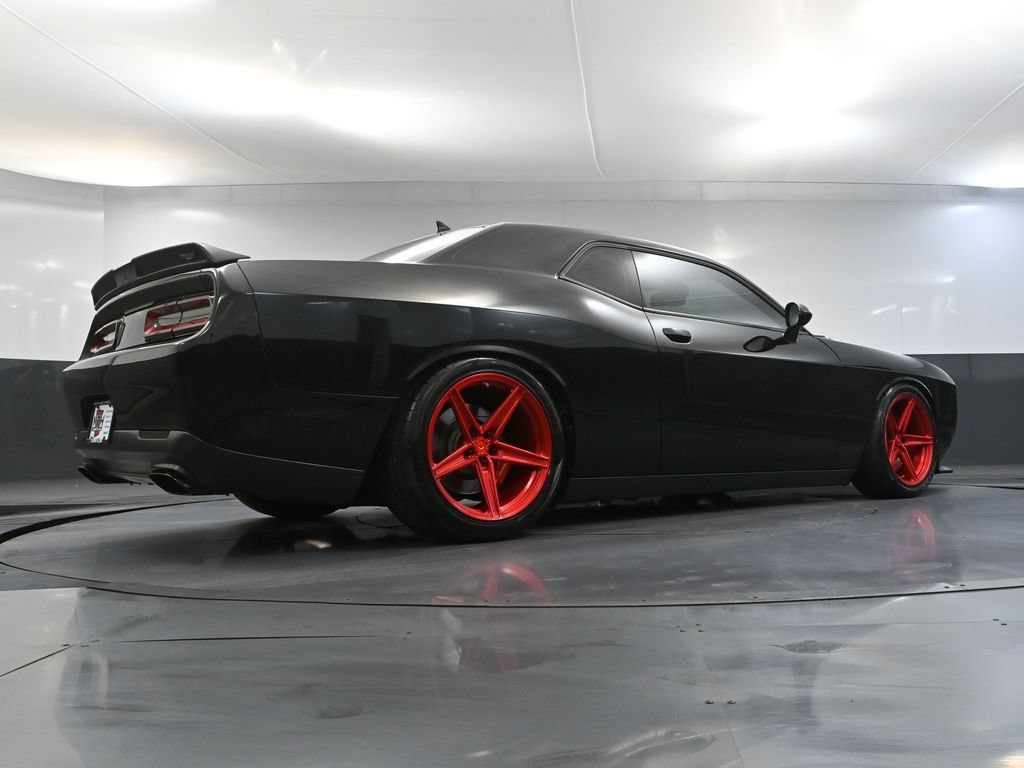 Used 2016 Dodge Challenger SRT Hellcat RWD image 62