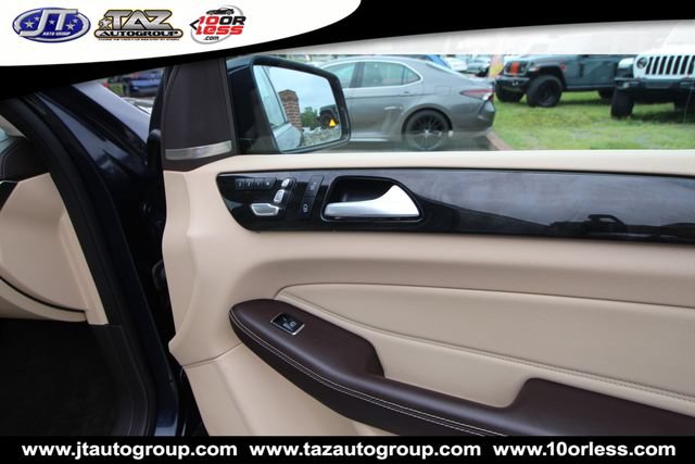 Used 2017 Mercedes-Benz GLS 450 4MATIC w/ Premium Package image 17