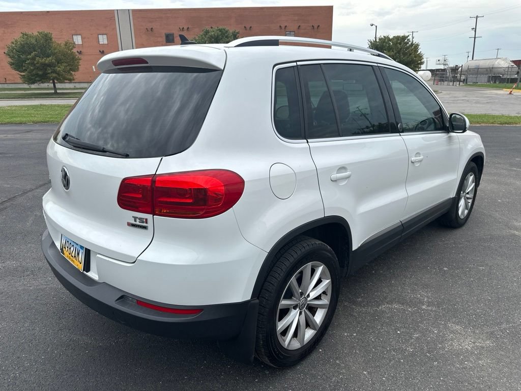 Used 2017 Volkswagen Tiguan Wolfsburg Edition AWD/4WD image 5