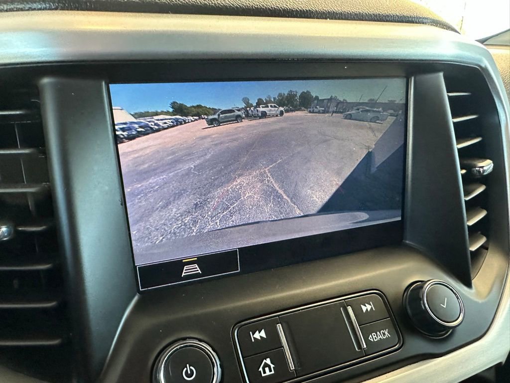 Certified 2023 GMC Acadia SLT w/ Preferred Package image 29