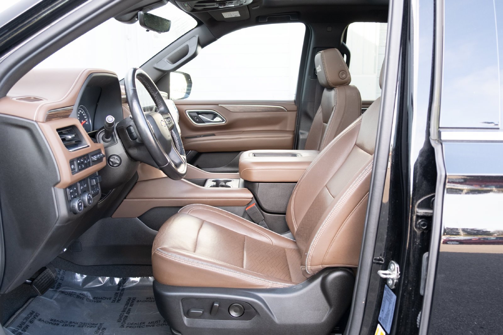 Used 2021 Chevrolet Tahoe High Country AWD/4WD image 12